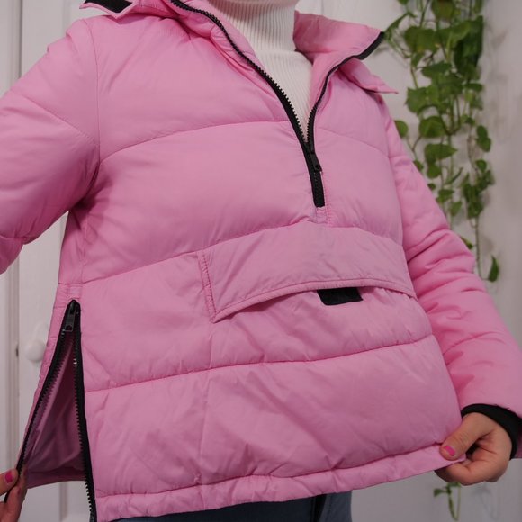 Cute bright pink puffer coat, size US S/XS - Picture 7 of 14